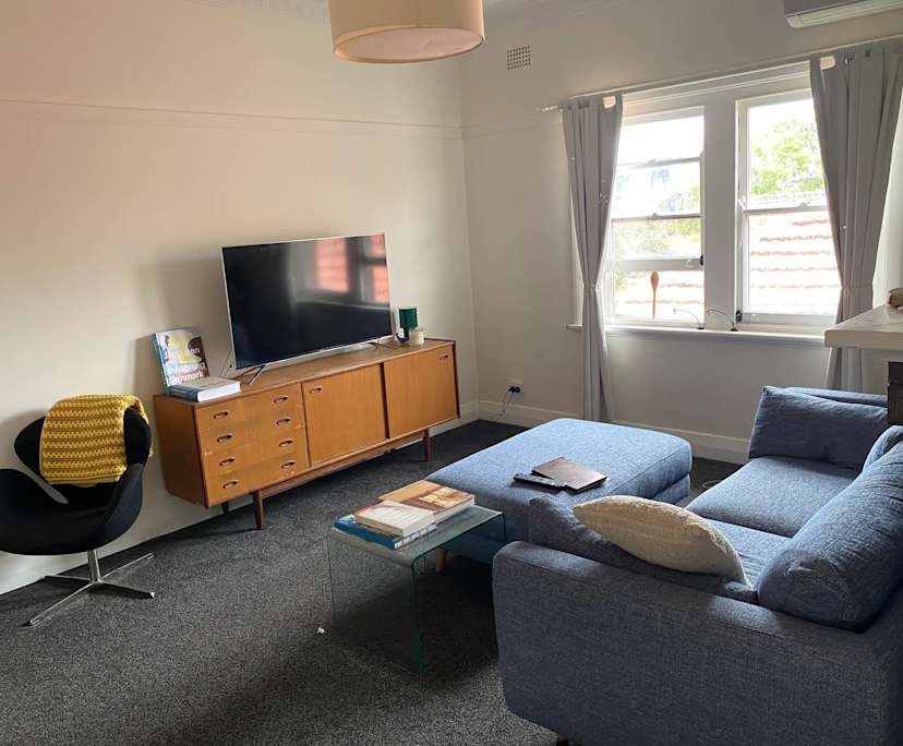 $240, Flatshare, 2 bathrooms, Cooks Hill NSW 2300
