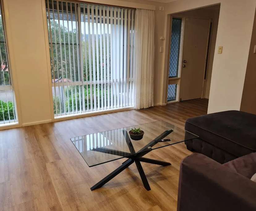 Room in a share house