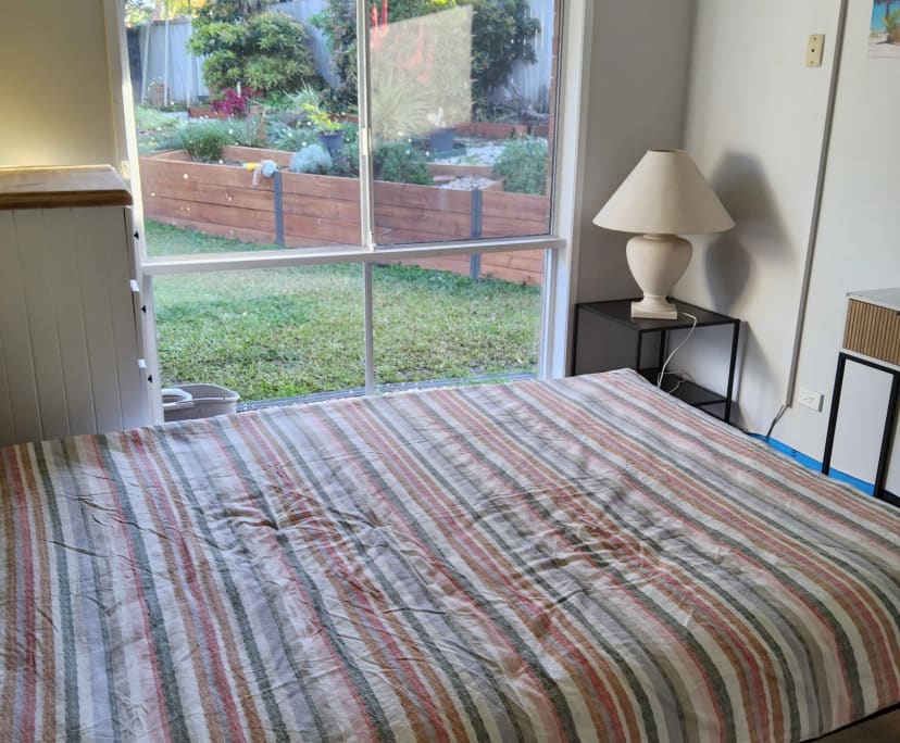 $350, Student-accommodation, 3 bathrooms, Labrador QLD 4215
