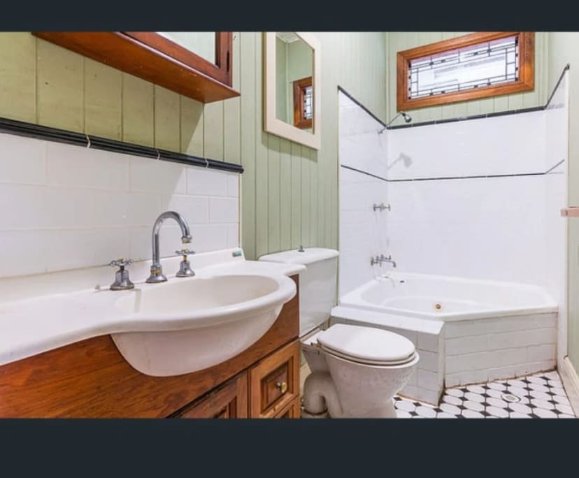 $375, Share-house, 5 bathrooms, Riverstone NSW 2765