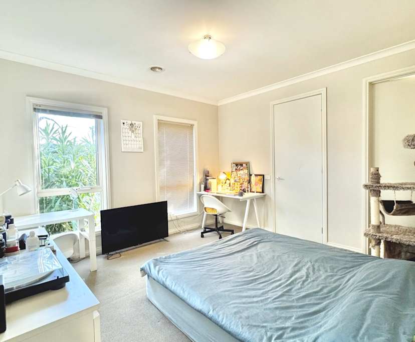 Furnished room with ensuite in a share house