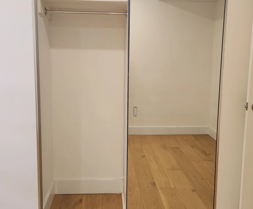 Unfurnished room in a flatshare