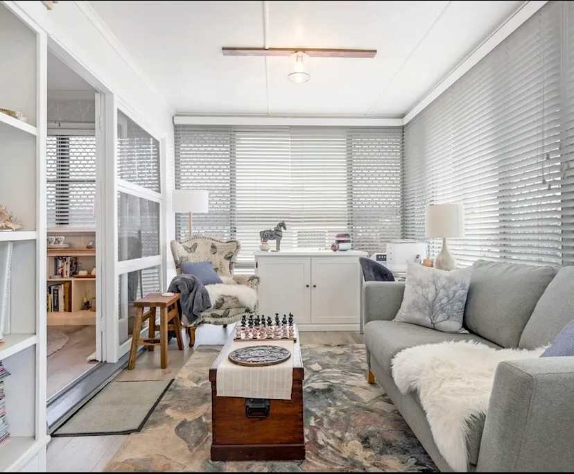 $350, Share-house, 3 bathrooms, Harristown QLD 4350