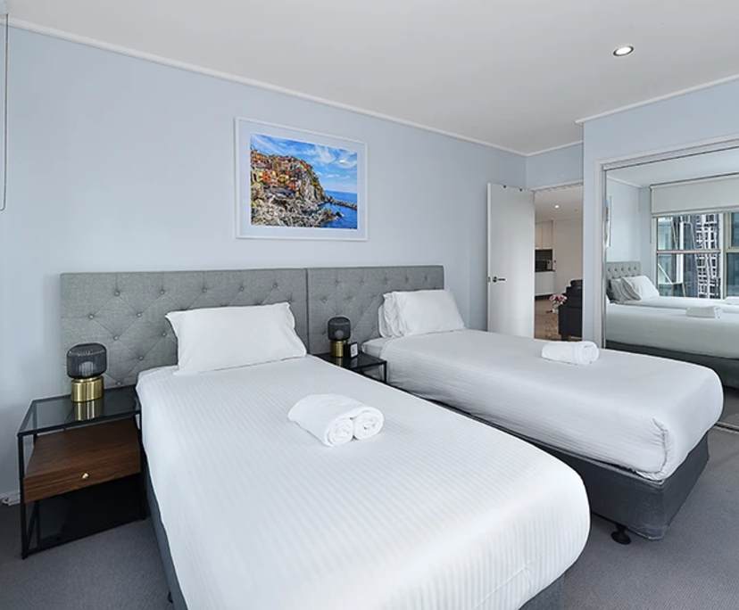 $1,425, Whole-property, 3 bathrooms, Melbourne VIC 3000