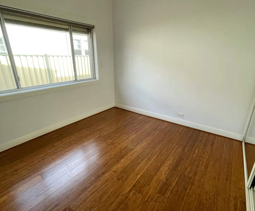 Unfurnished room in a share house
