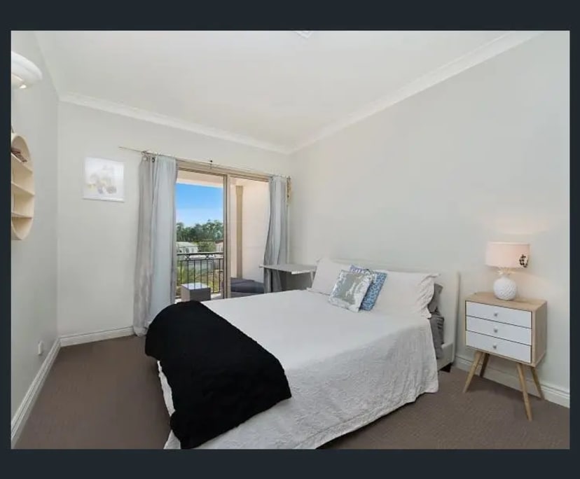 $0-350, Share-house, 2 rooms, Hope Island QLD 4212, Hope Island QLD 4212
