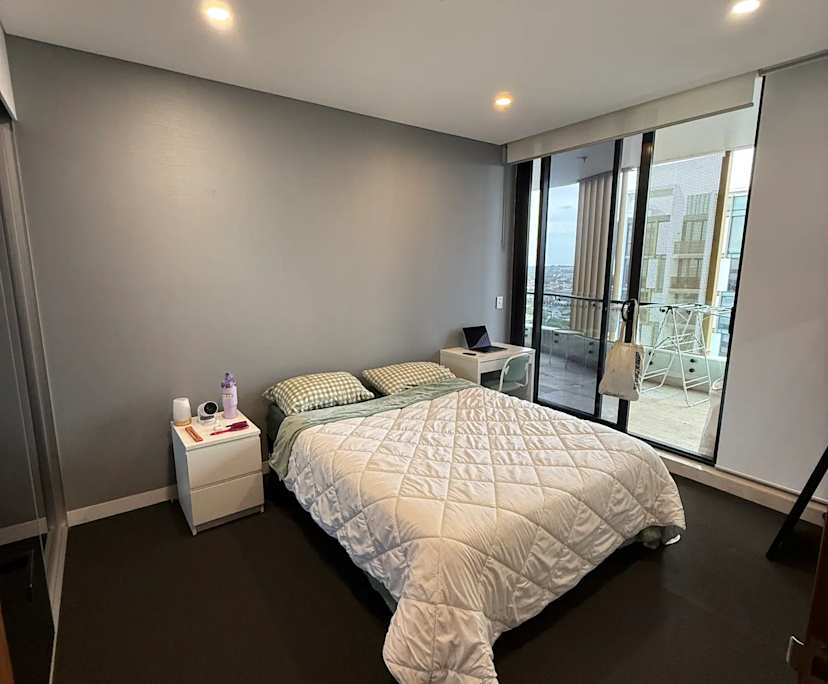 Furnished room in a share house