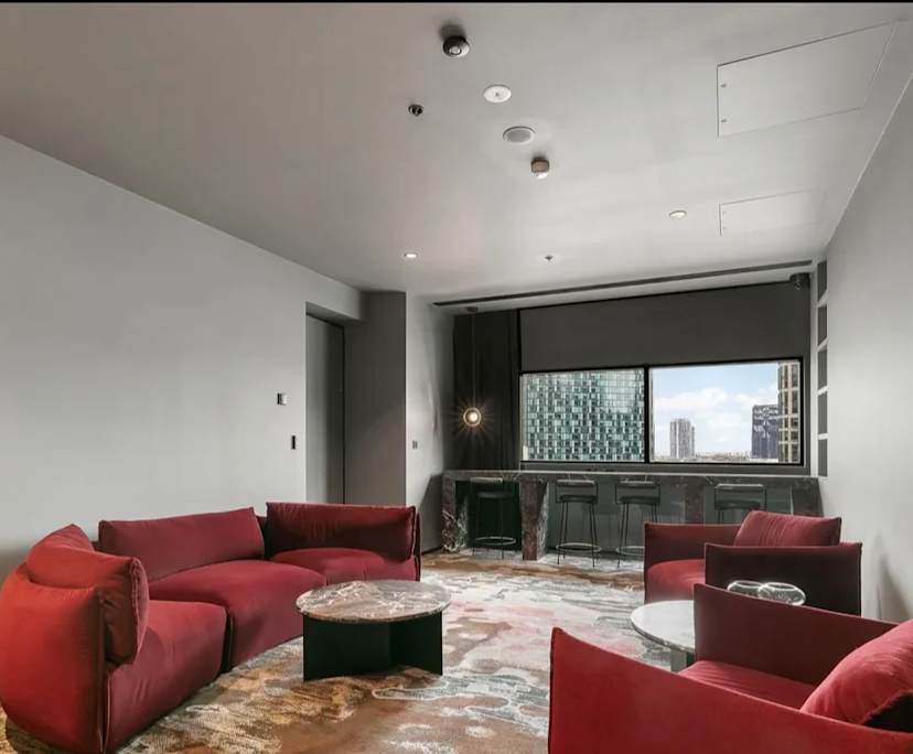 Whole property with 2 rooms for rent