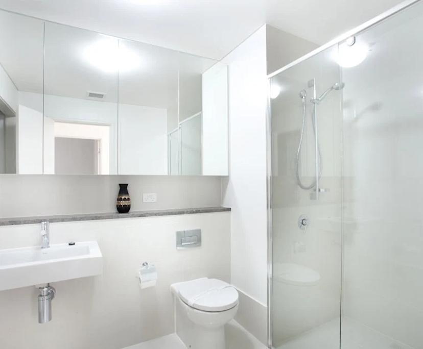 Furnished room with own bathroom