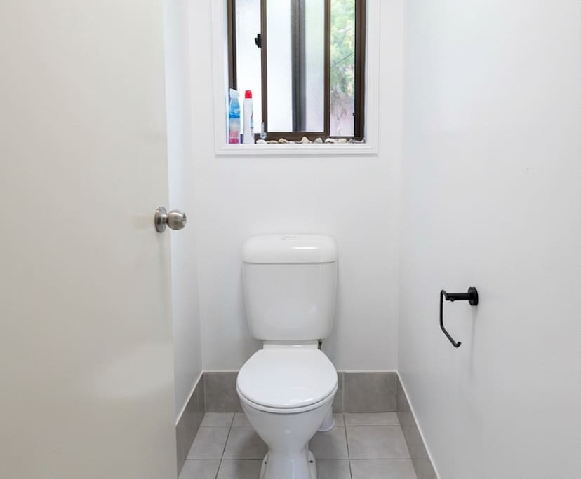 $350, Share-house, 6 bathrooms, Southport QLD 4215