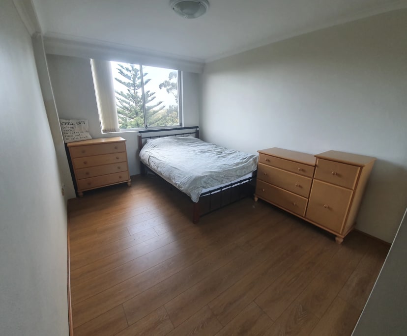 2 Rooms for Rent in Dalmeny Avenue, Rosebery, Sydney...