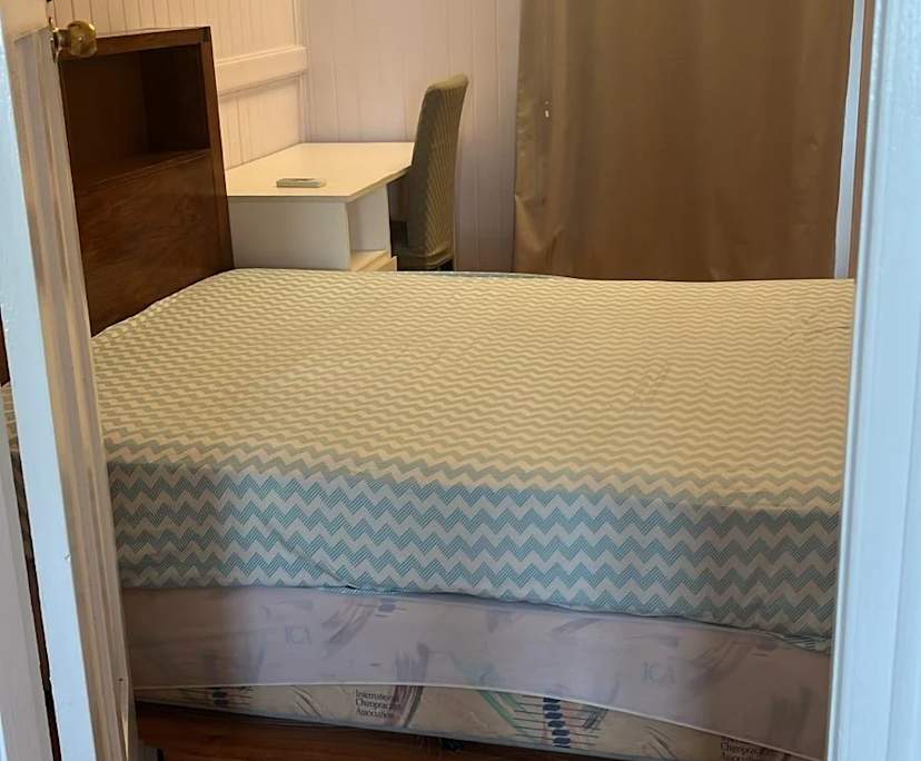 $230, Share-house, 4 bathrooms, Cairns North QLD 4870