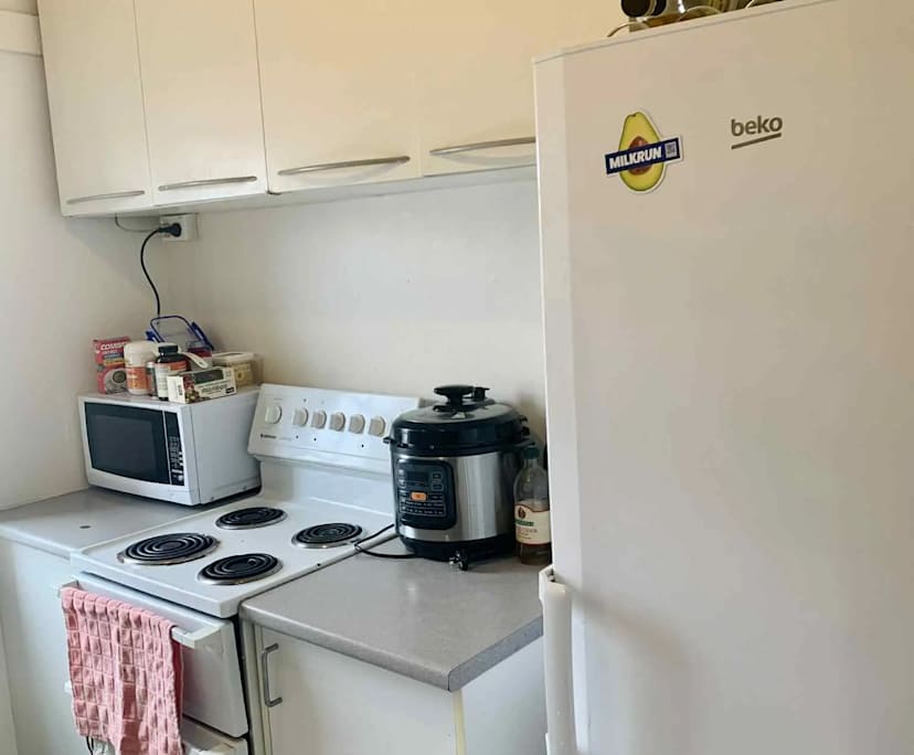 $250, Flatshare, 3 bathrooms, Potts Point NSW 2011