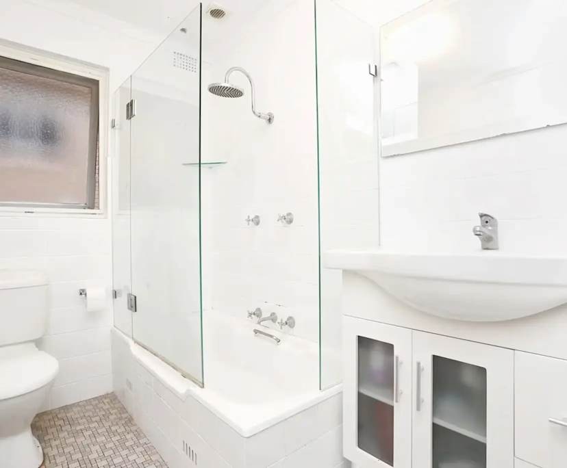 $890, Whole-property, 2 bathrooms, Kogarah NSW 2217