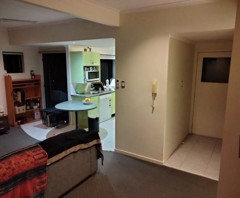 Room for Rent in Gordon Park, Brisbane 300, Unfur...