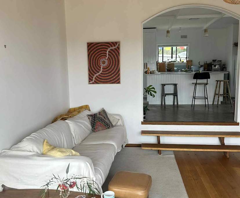 Room in a share house