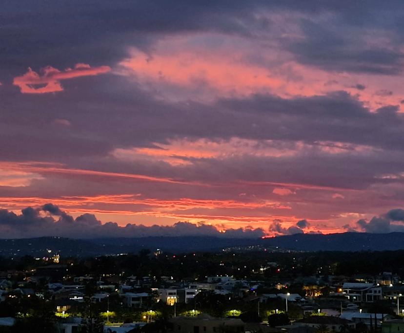 $430, Flatshare, 2 bathrooms, Main Beach QLD 4217