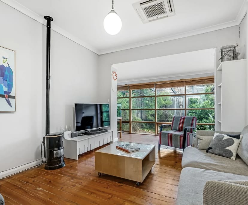 Whole Property for Rent in Clapham, Adelaide 640,...