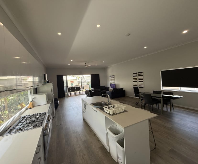 $260, Share-house, 5 bathrooms, Petrie Terrace QLD 4000