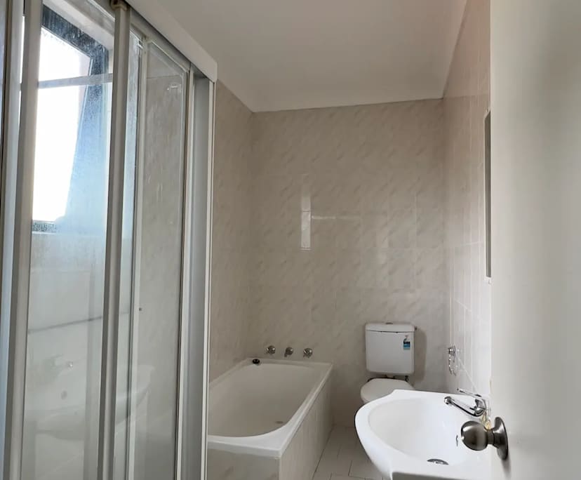 $400, Flatshare, 2 rooms, Chippendale NSW 2008, Chippendale NSW 2008