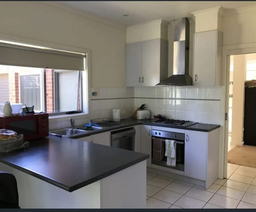 Room in a share house