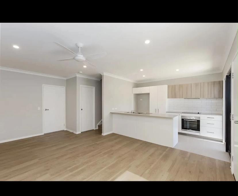 Room in a share house