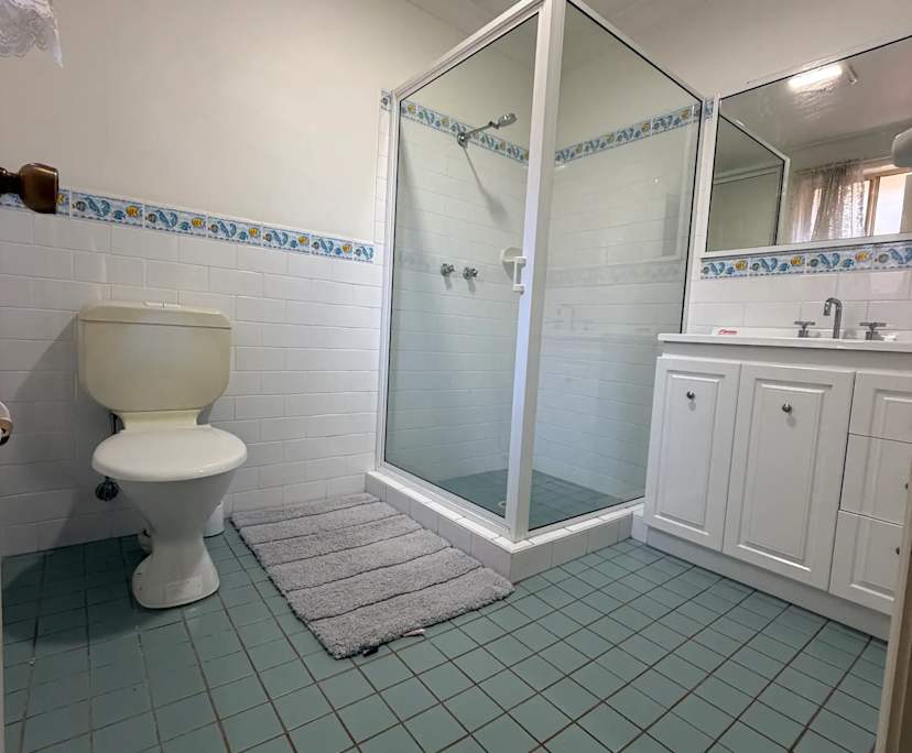 $300, Share-house, 3 bathrooms, Cabramatta West NSW 2166