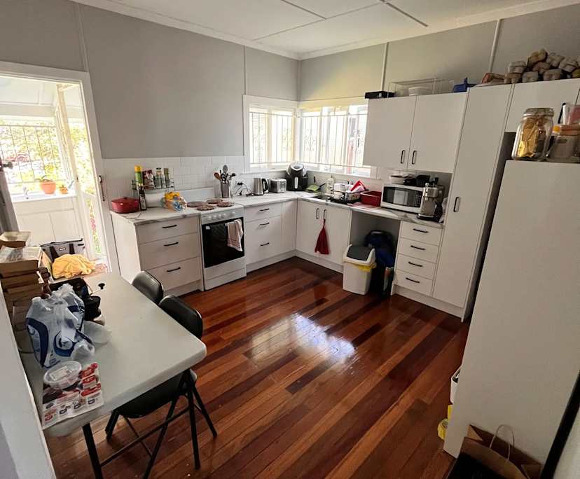 $275, Share-house, 3 bathrooms, Tarragindi QLD 4121