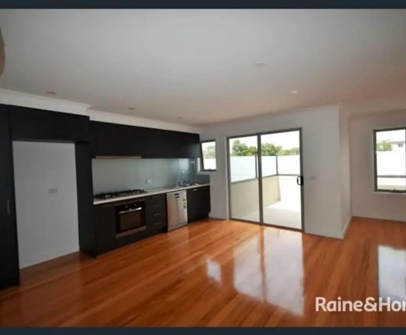 Unfurnished room in a share house