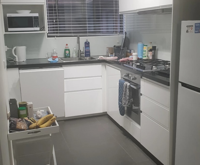 Unfurnished room in a flatshare