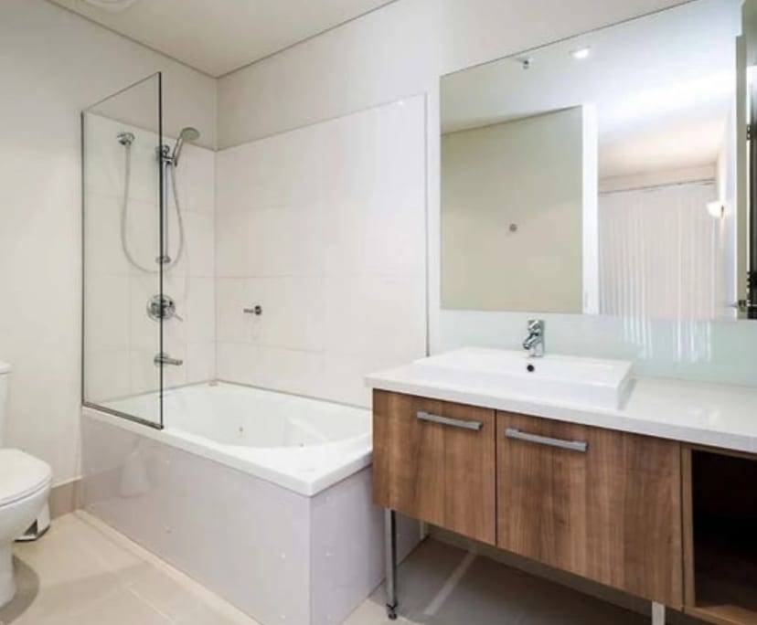 $400, Flatshare, 2 bathrooms, East Perth WA 6004