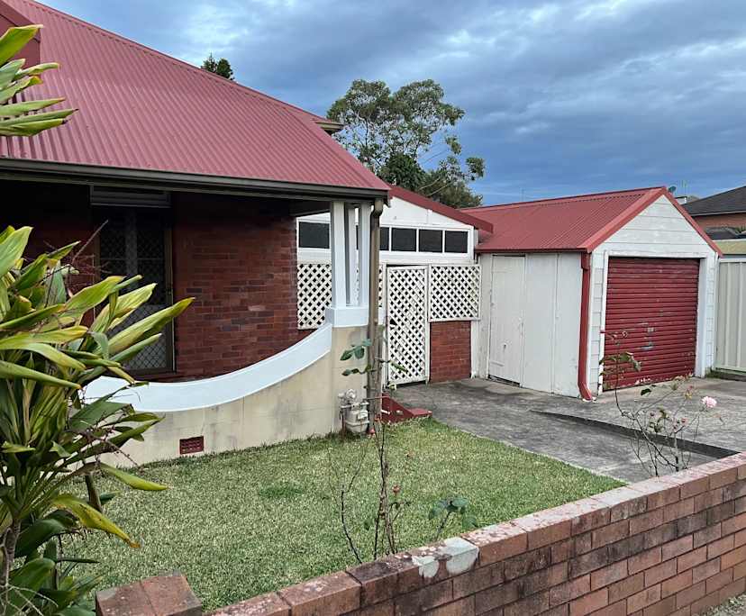 Unfurnished room in a share house