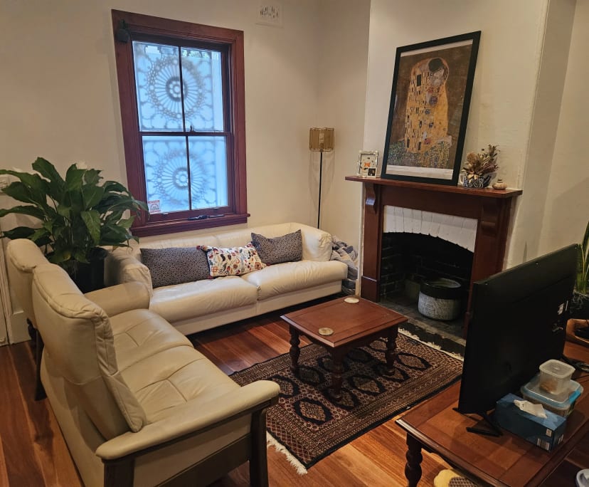Unfurnished room in a share house