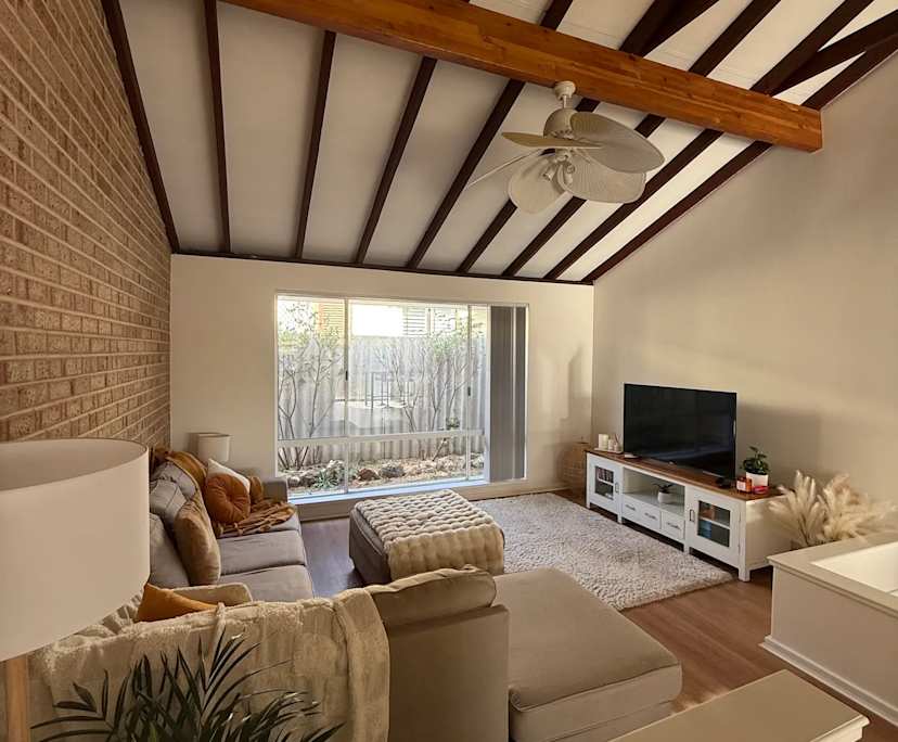 $350, Share-house, 4 bathrooms, Duncraig WA 6023