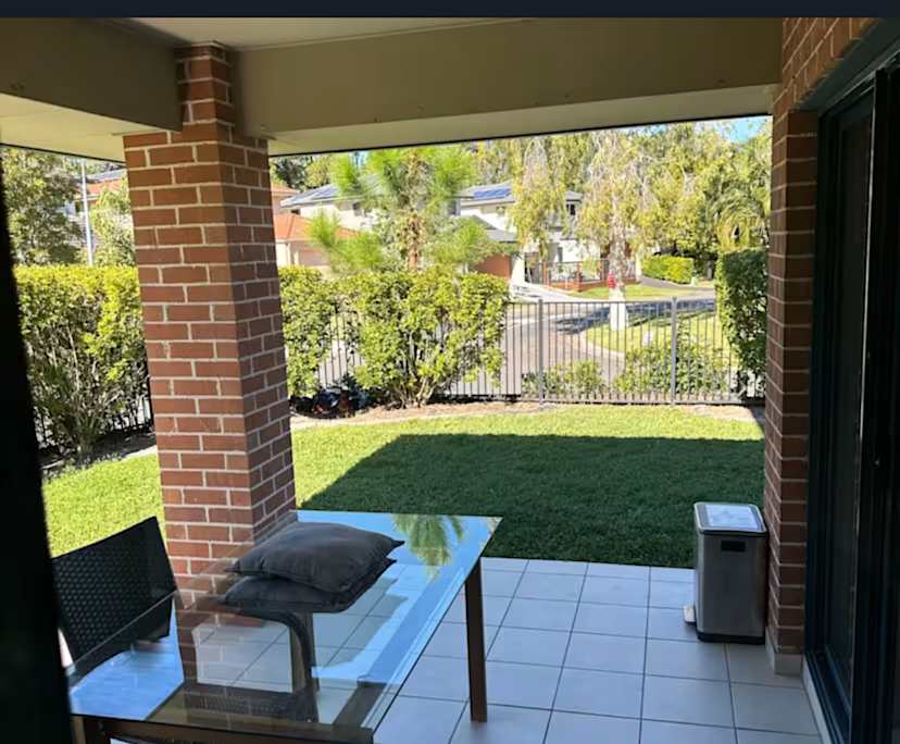 Room in a share house