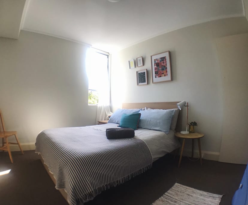 Furnished room in a flatshare