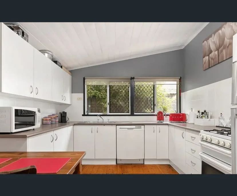 $170, Share-house, 3 bathrooms, Islington NSW 2296