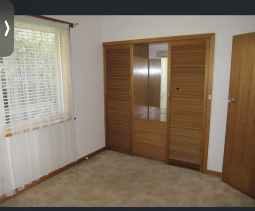 Unfurnished room in a share house
