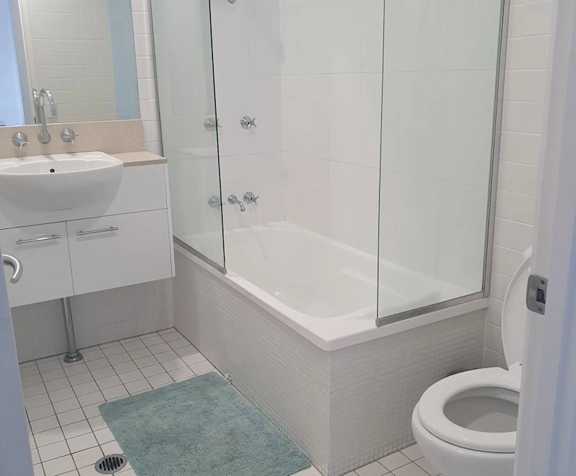 $385, Flatshare, 2 bathrooms, Varsity Lakes QLD 4227