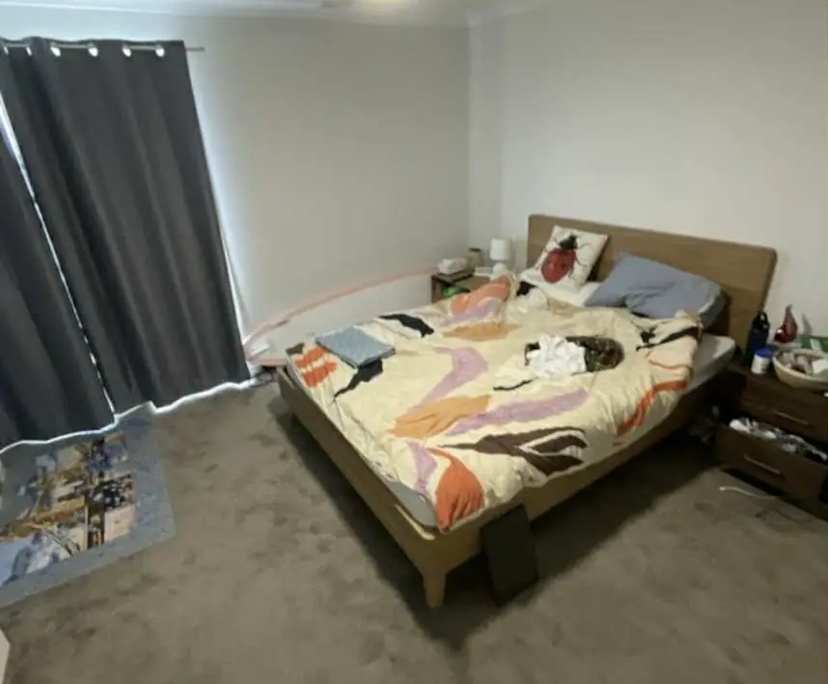 Furnished room with ensuite in a share house