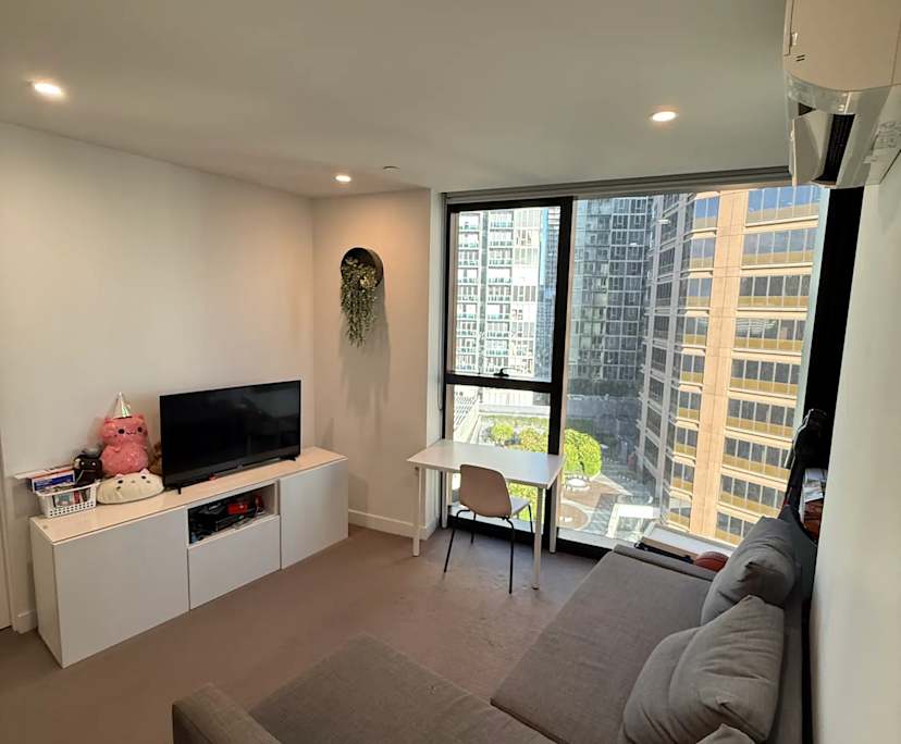Whole property with 2 rooms for rent