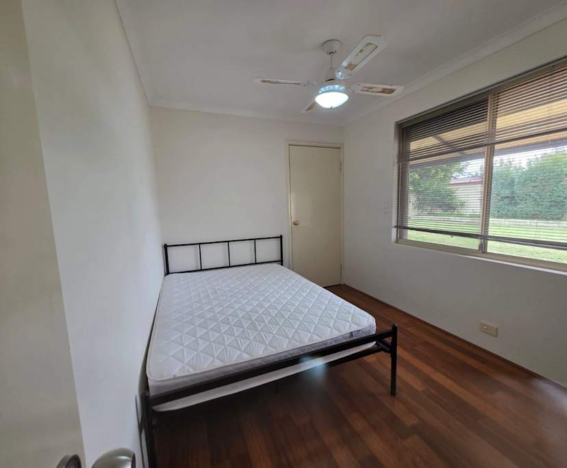 $1,000, Whole-property, 4 bathrooms, Forrestfield WA 6058