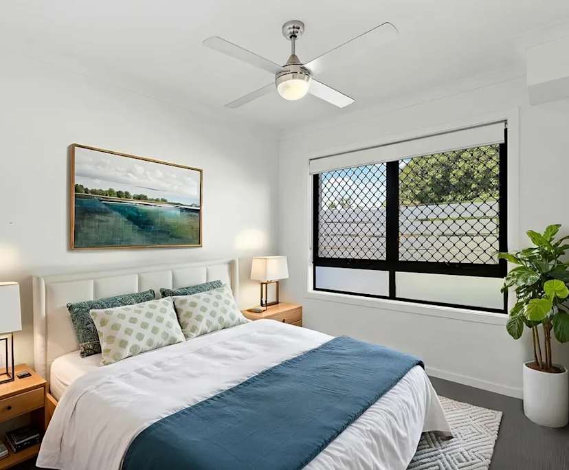 Unfurnished room in a flatshare