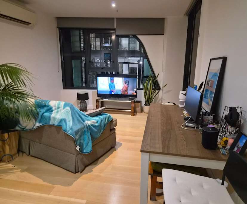 Room with ensuite in a share house