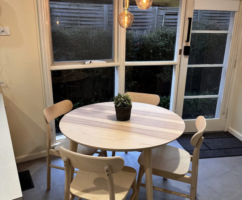 $390, Share-house, 6 bathrooms, Bentleigh East VIC 3165