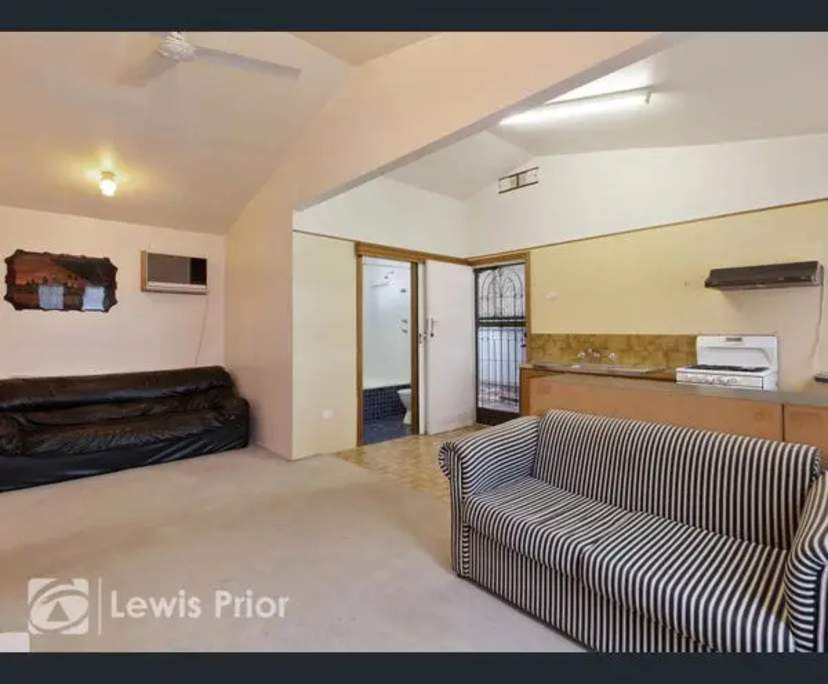 $200, Share-house, 3 bathrooms, Marion SA 5043