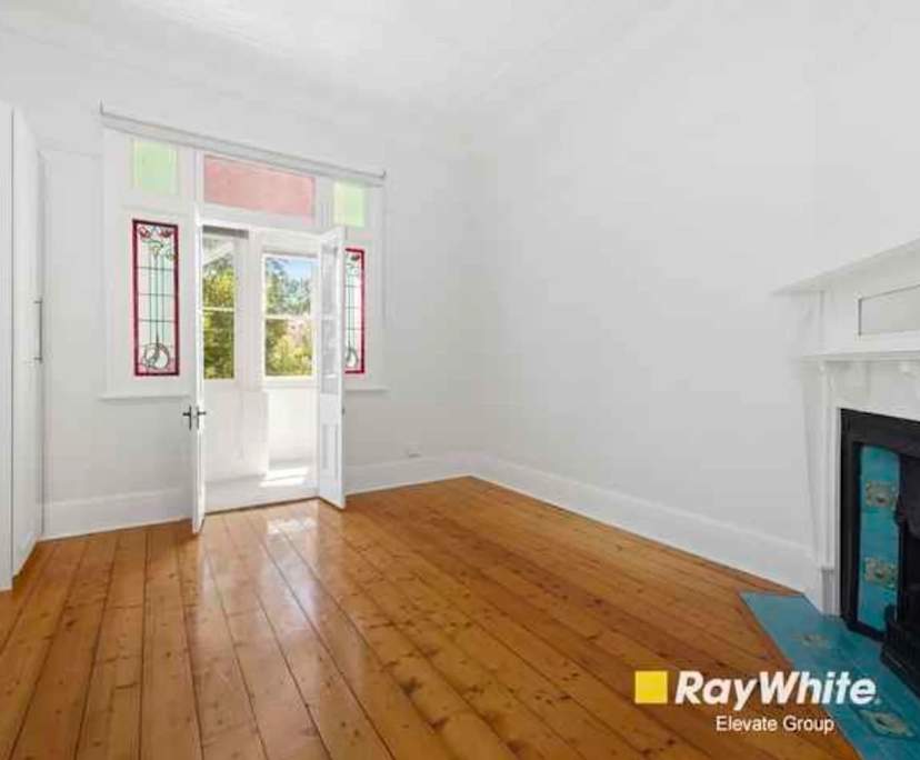 Unfurnished room in a share house