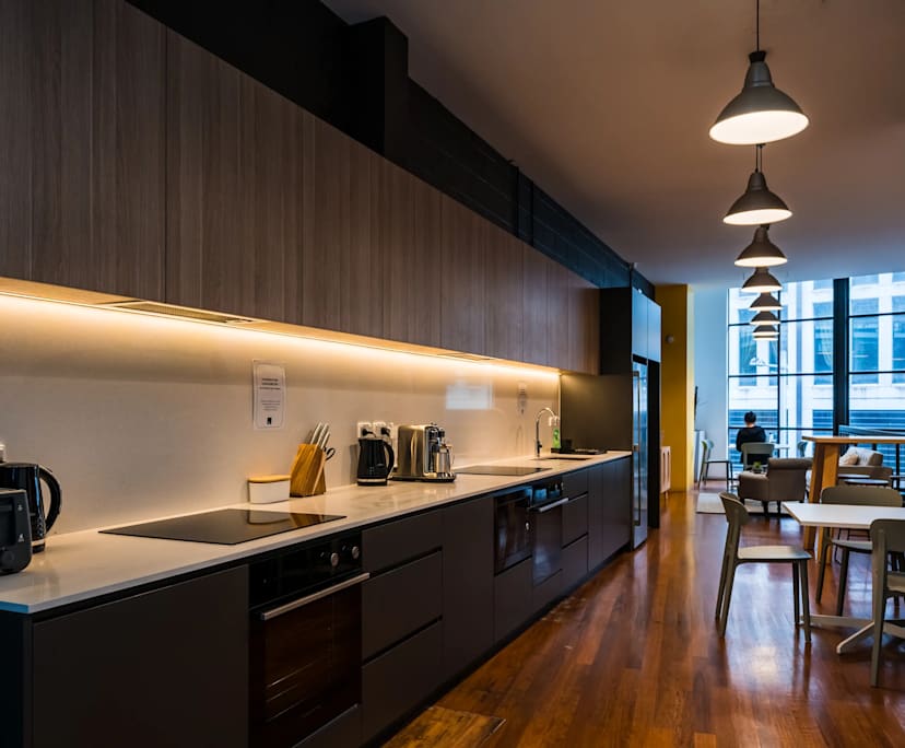 Furnished room studio flat for rent