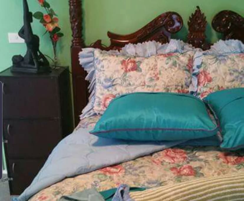 $225, Share-house, 3 bathrooms, Deer Park VIC 3023