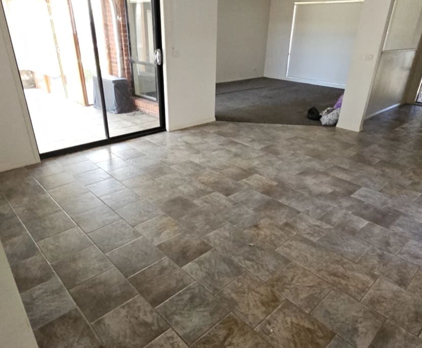 Room with ensuite in a share house